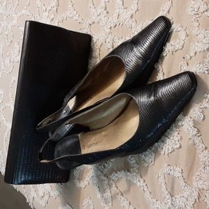 Vintage J Renee shoe and bag